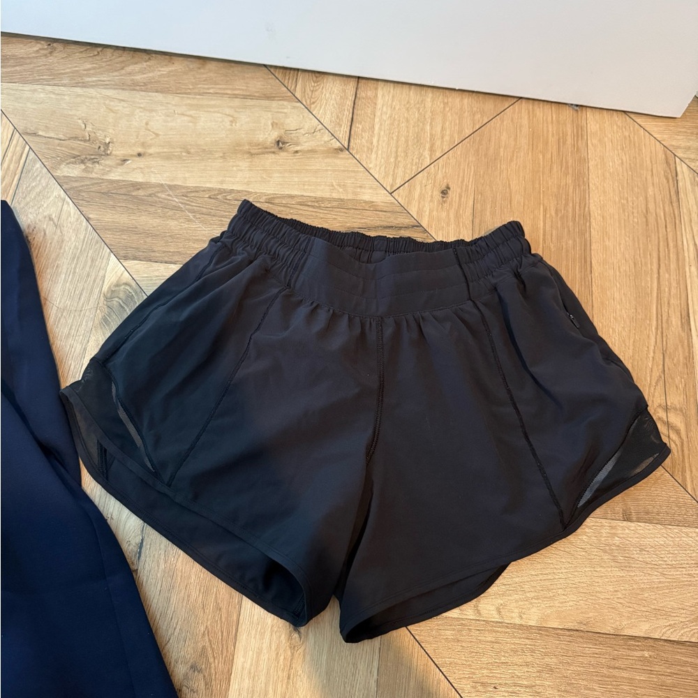 lululemon Black Hotty hot Shorts